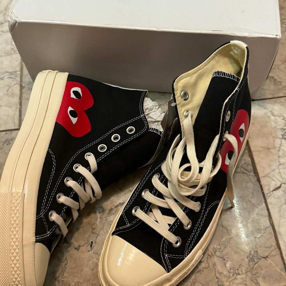 Converse x Comme des Garçons PLAY Chuck 70
